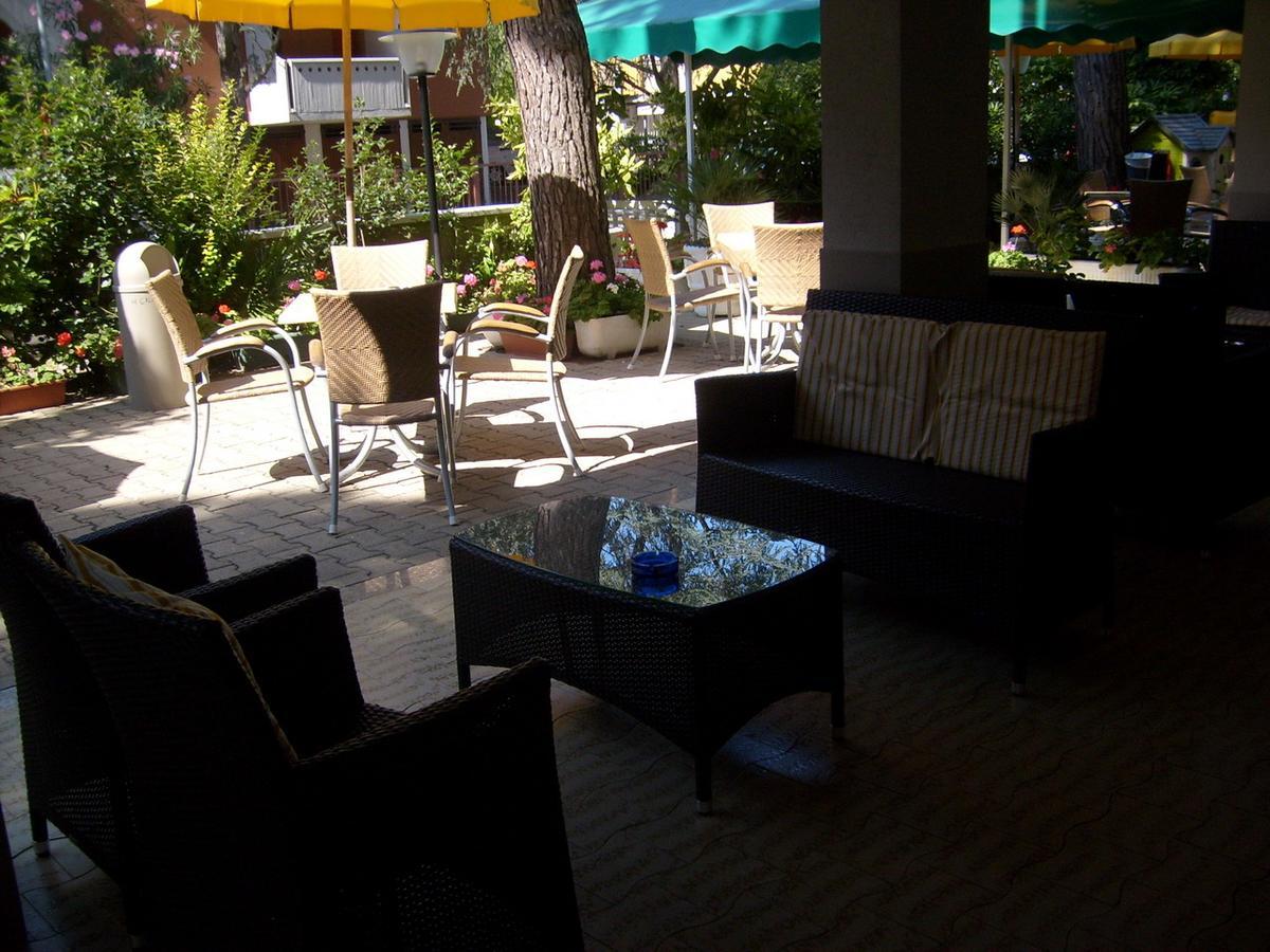 Hotel Giunchi تّشيرفييا المظهر الخارجي الصورة
